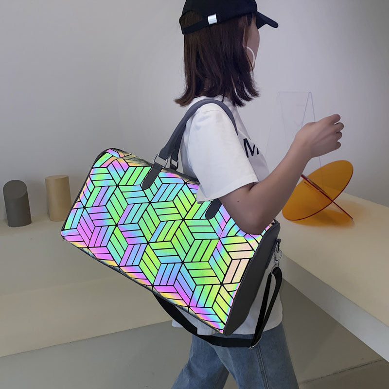 Large Capacity Travel Geometric Pattern Duffle Bag